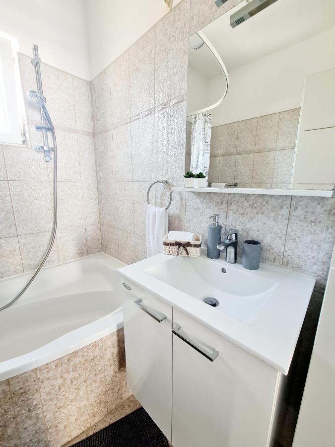 Apartment In מורטר מראה חיצוני תמונה